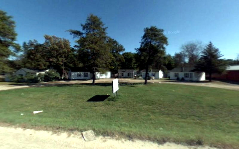 Skyline Tourist Homes - 2008 Street View (newer photo)